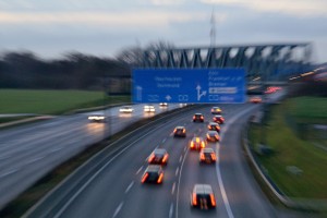 Autobahn (Foto: Dirk Vorderstraße)